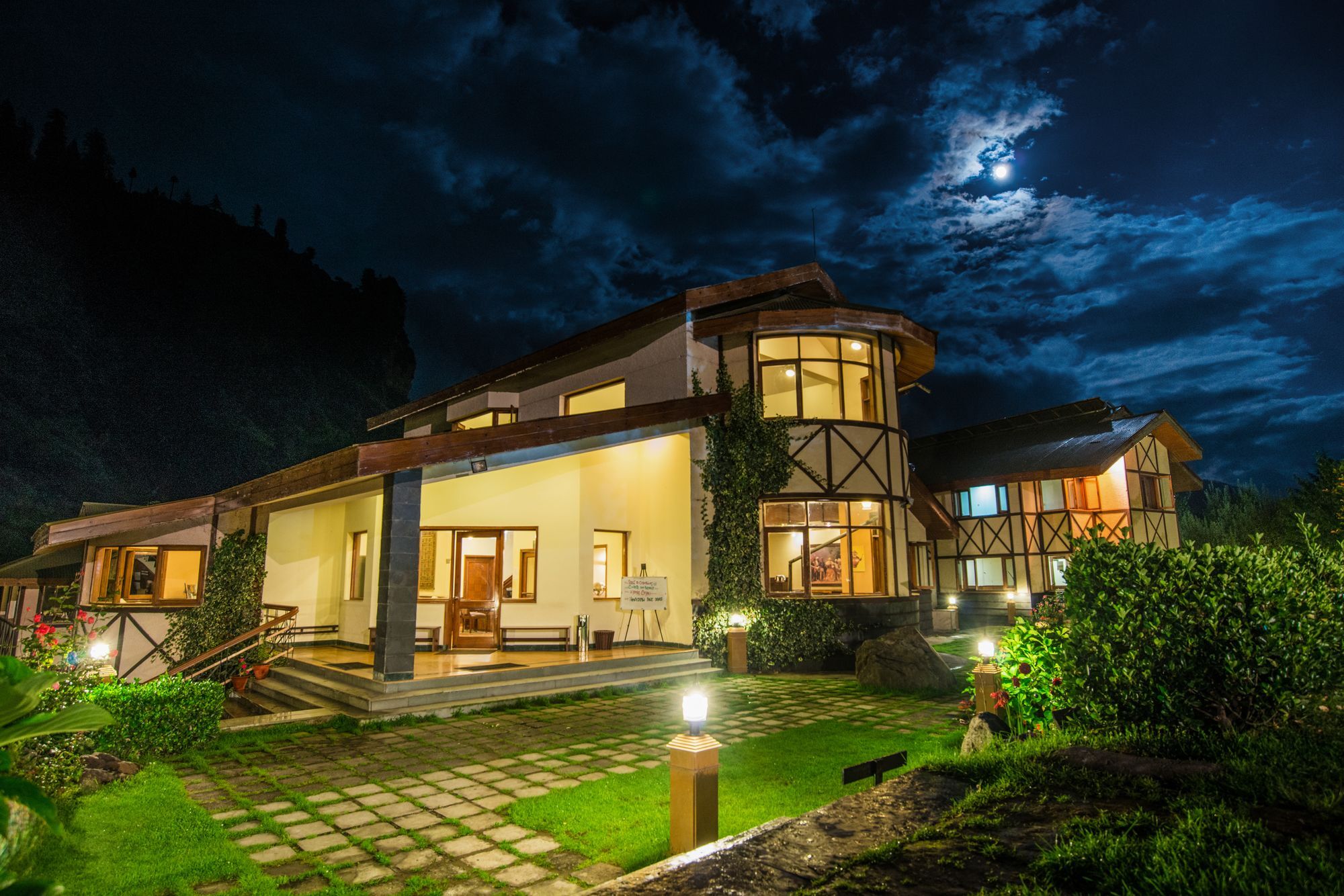 Solang Valley Resort Palchān Екстериор снимка