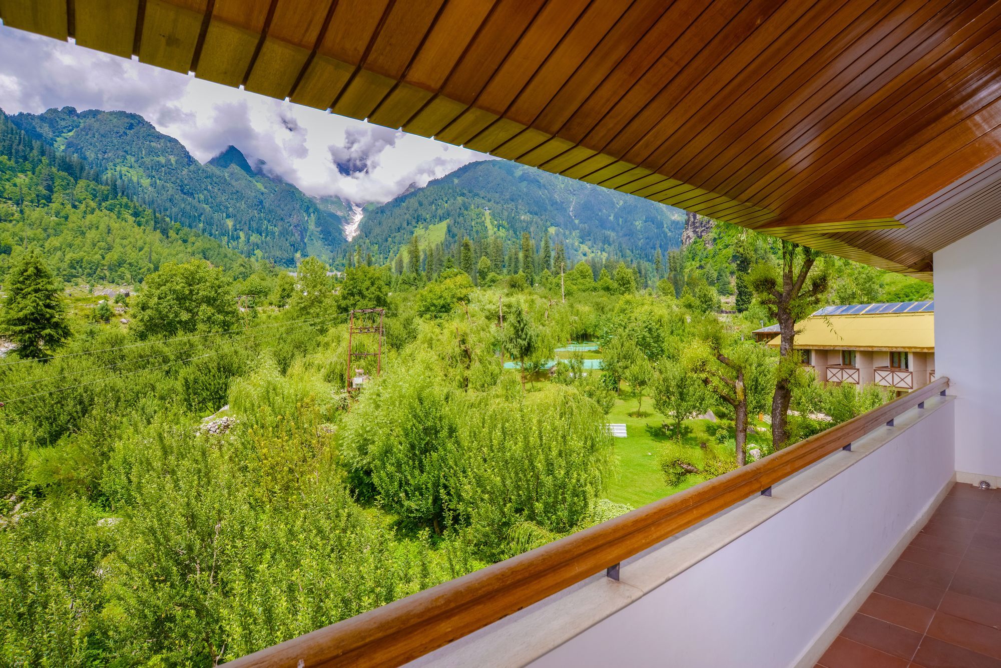 Solang Valley Resort Palchān Екстериор снимка